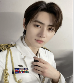 Sailor Sunghoon